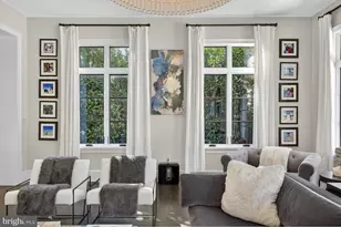 2107 Foxhall Rd NW, Washington, DC 20007 - Photo 10