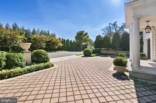 2107 Foxhall Rd NW, Washington, DC 20007 - Photo 6