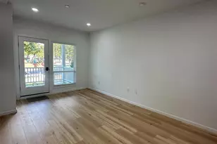 1925 H St NE, Washington, DC 20002 - Photo 4