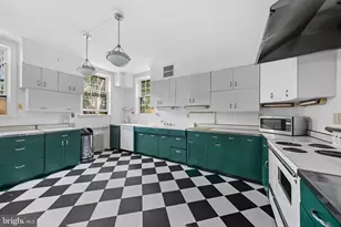 3013 Q St NW, Washington, DC 20007 - Photo 10