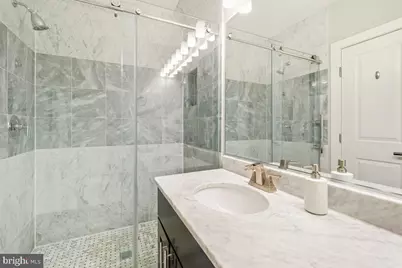 2015 Flagler Place NW #2, Washington, DC 20001 - Photo 24