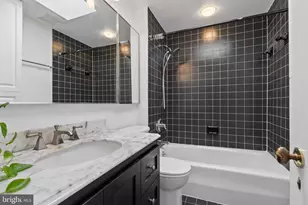 3217 Reservoir Rd NW, Washington, DC 20007 - Photo 16