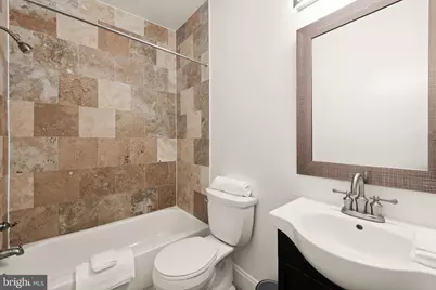 1645 New Jersey Avenue NW #2, Washington, DC 20001 - Photo 42