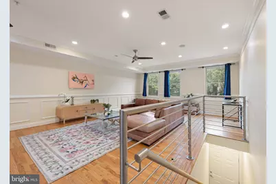 1645 New Jersey Avenue NW #2, Washington, DC 20001 - Photo 4