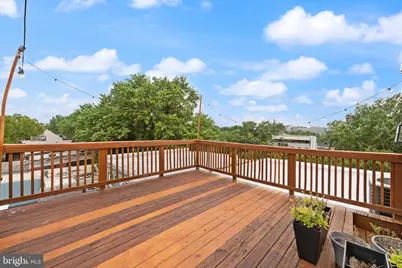 1645 New Jersey Avenue NW #2, Washington, DC 20001 - Photo 48