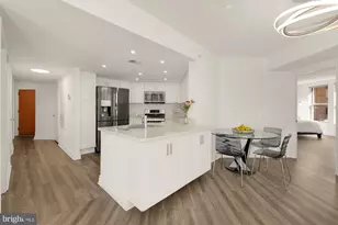 915 E St NW, Washington, DC 20004 - Photo 10