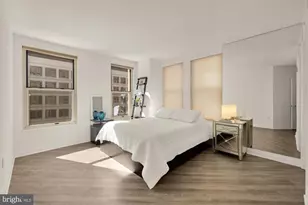 915 E St NW, Washington, DC 20004 - Photo 18