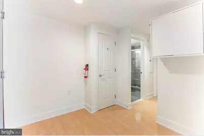 1450 Church Street NW #203, Washington, DC 20005 - Photo 4