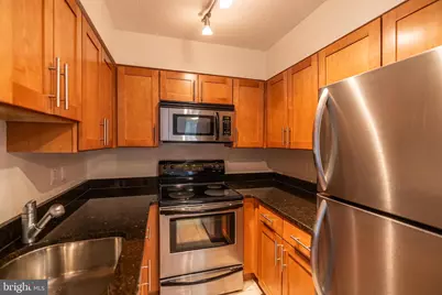 3401 38th Street NW #316, Washington, DC 20016 - Photo 8