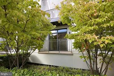 2337 Champlain Street NW #104, Washington, DC 20009 - Photo 2