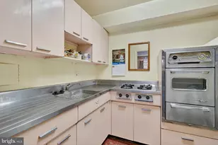 5410 Connecticut Ave NW, Washington, DC 20015 - Photo 14