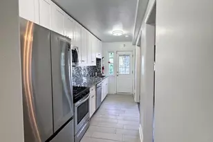 1714 E St NE, Washington, DC 20002 - Photo 4