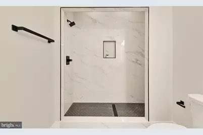 1631 G Street SE, Washington, DC 20003 - Photo 42