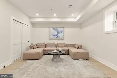 1631 G Street SE, Washington, DC 20003 - Photo 36