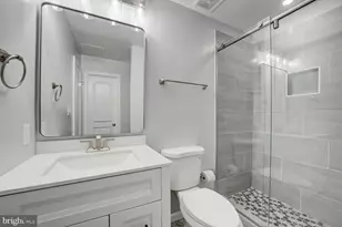 832 19th St NE, Washington, DC 20002 - Photo 18