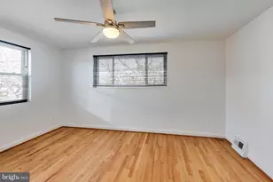 5864 Eastern Ave NE, Washington, DC 20011 - Photo 12