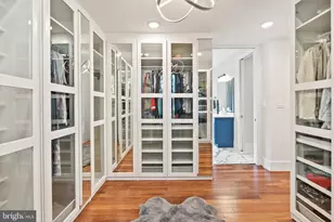 5152 Linnean Terrace NW, Washington, DC 20008 - Photo 18