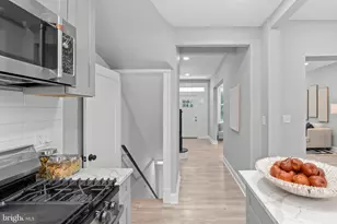 127 Rock Creek Church Rd NW, Washington, DC 20011 - Photo 8