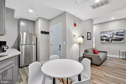 133 7th Street SE #3, Washington, DC 20003 - Photo 8