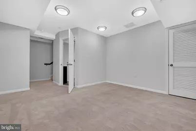 437 Woodcrest Drive SE, Washington, DC 20032 - Photo 26