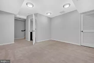 437 Woodcrest Dr SE, Washington, DC 20032 - Photo 26