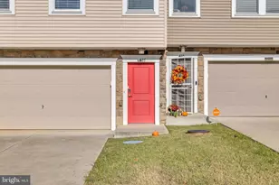 437 Woodcrest Dr SE, Washington, DC 20032 - Photo 4