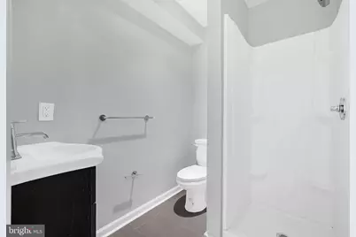 437 Woodcrest Drive SE, Washington, DC 20032 - Photo 34