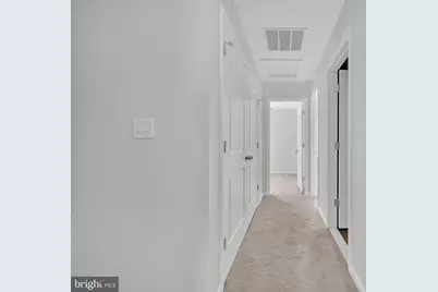 437 Woodcrest Drive SE, Washington, DC 20032 - Photo 6