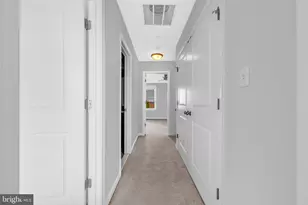 437 Woodcrest Dr SE, Washington, DC 20032 - Photo 24