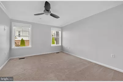 437 Woodcrest Drive SE, Washington, DC 20032 - Photo 10