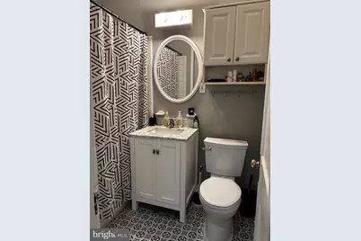 414 Seward Square SE #104, Washington, DC 20003 - Photo 2