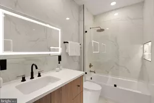 733 Euclid St NW, Washington, DC 20001 - Photo 42