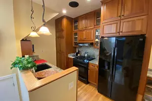 825 F St NE, Washington, DC 20002 - Photo 4