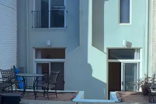 825 F St NE, Washington, DC 20002 - Photo 28