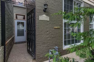 825 F St NE, Washington, DC 20002 - Photo 2