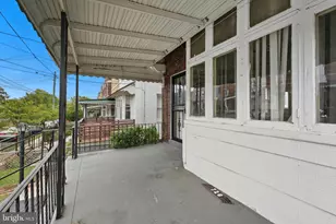 726 Somerset Pl NW, Washington, DC 20011 - Photo 2