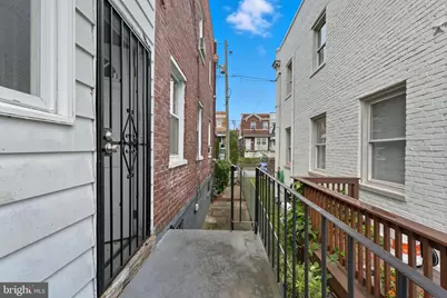 726 Somerset Place NW, Washington, DC 20011 - Photo 12