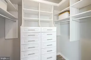 911 2nd St NE, Washington, DC 20002 - Photo 8