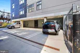 911 2nd St NE, Washington, DC 20002 - Photo 20