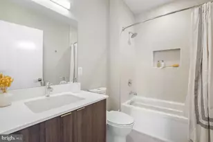 911 2nd St NE, Washington, DC 20002 - Photo 12
