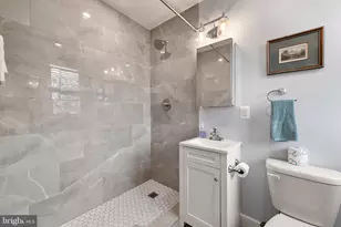 2456 20th St NW, Washington, DC 20009 - Photo 32