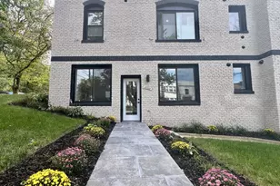 2524 41st St NW, Washington, DC 20007 - Photo 2