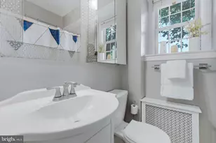 3925 Davis Pl NW, Washington, DC 20007 - Photo 20