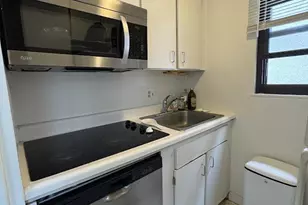 2141 I St NW, Washington, DC 20037 - Photo 4