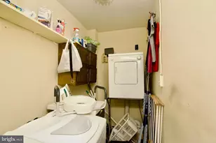 351 11th St SE, Washington, DC 20003 - Photo 18