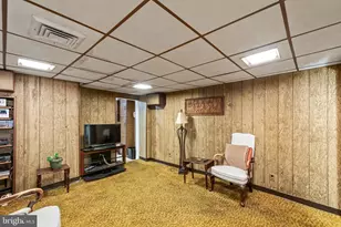 351 11th St SE, Washington, DC 20003 - Photo 10