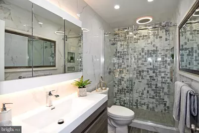 602 H Street SW, Washington, DC 20024 - Photo 44