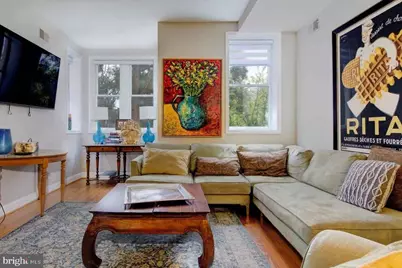 1118 F Street NE #3, Washington, DC 20002 - Photo 4