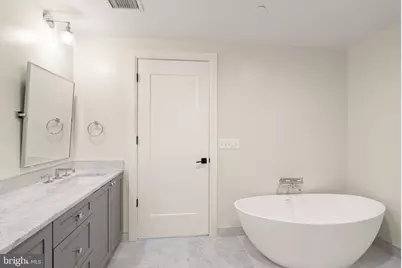 1111 Pennsylvania Avenue SE #304, Washington, DC 20003 - Photo 18