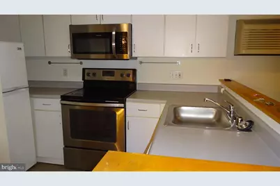 1420 Hopkins Street NW #1, Washington, DC 20036 - Photo 6